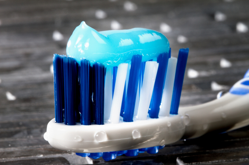 close up toothpaste on a toothbrush